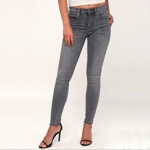 NWT Blank NYC The Bond Gray Denim Mid-Rise Skinny Jeans w/ Raw Hems Size 29